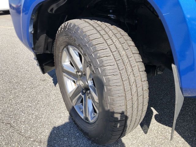 Used 2018 Toyota Tacoma Limited image 12