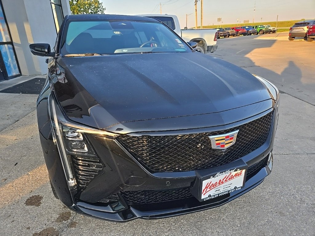 Used 2026 Cadillac CT5 V w/ LPO, ONYX Package image 16