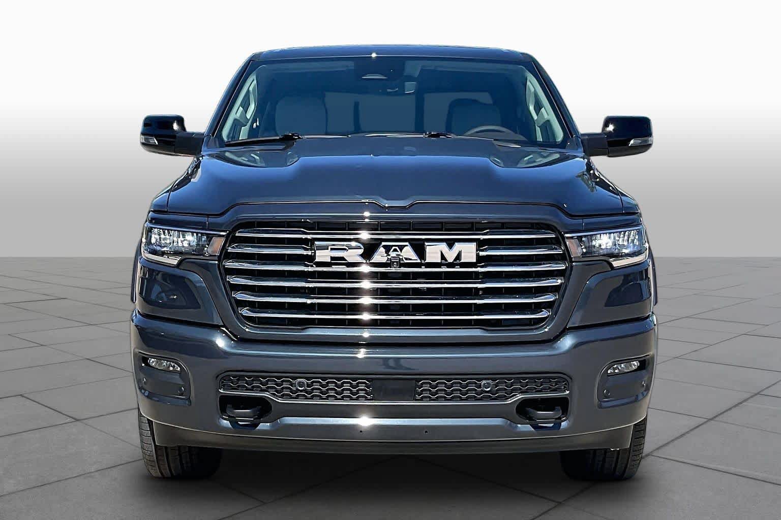 New 2027 RAM 1500 Laramie AWD/4WD image 3