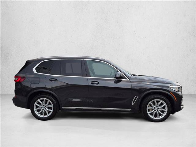 Used 2023 BMW X5 xDrive40i w/ Premium Package AWD/4WD image 4