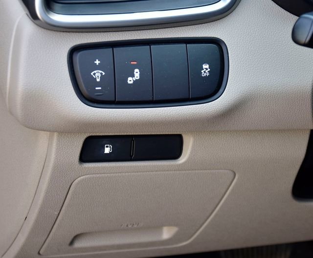 Certified 2020 Kia Sorento S image 24