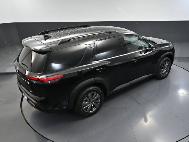 Used 2024 Nissan Pathfinder SV FWD image 49