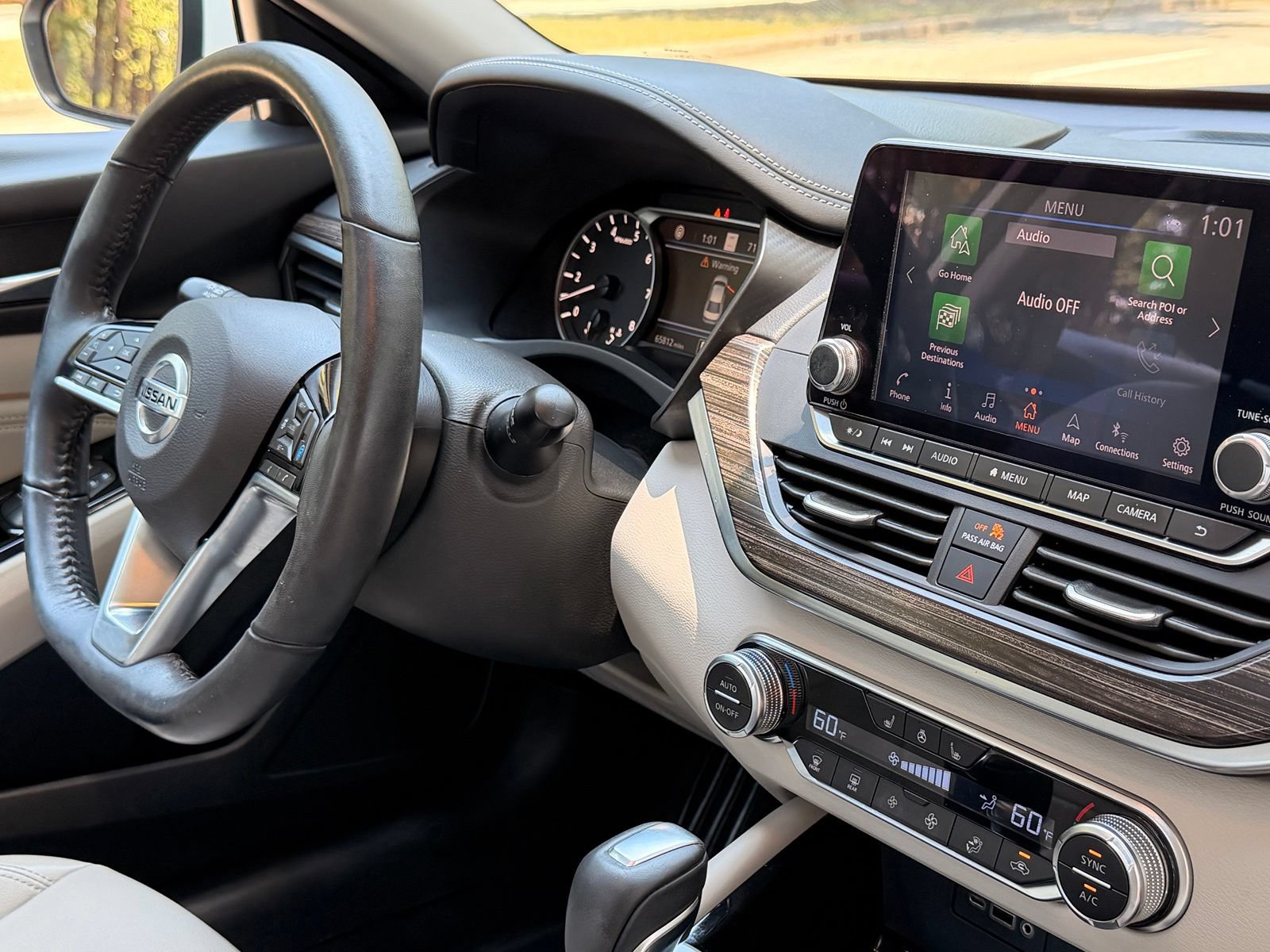 Used 2020 Nissan Altima 2.0 Platinum FWD image 21