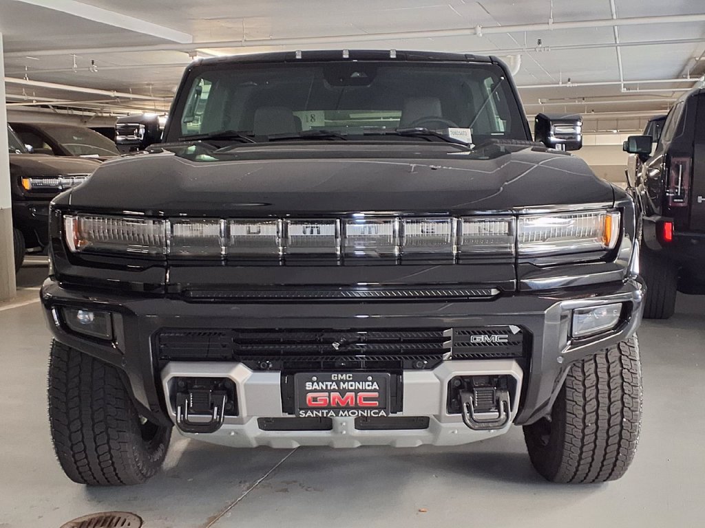 New 2026 GMC Hummer EV SUV w/ LPO, Dark Essentials Package AWD/4WD image 2