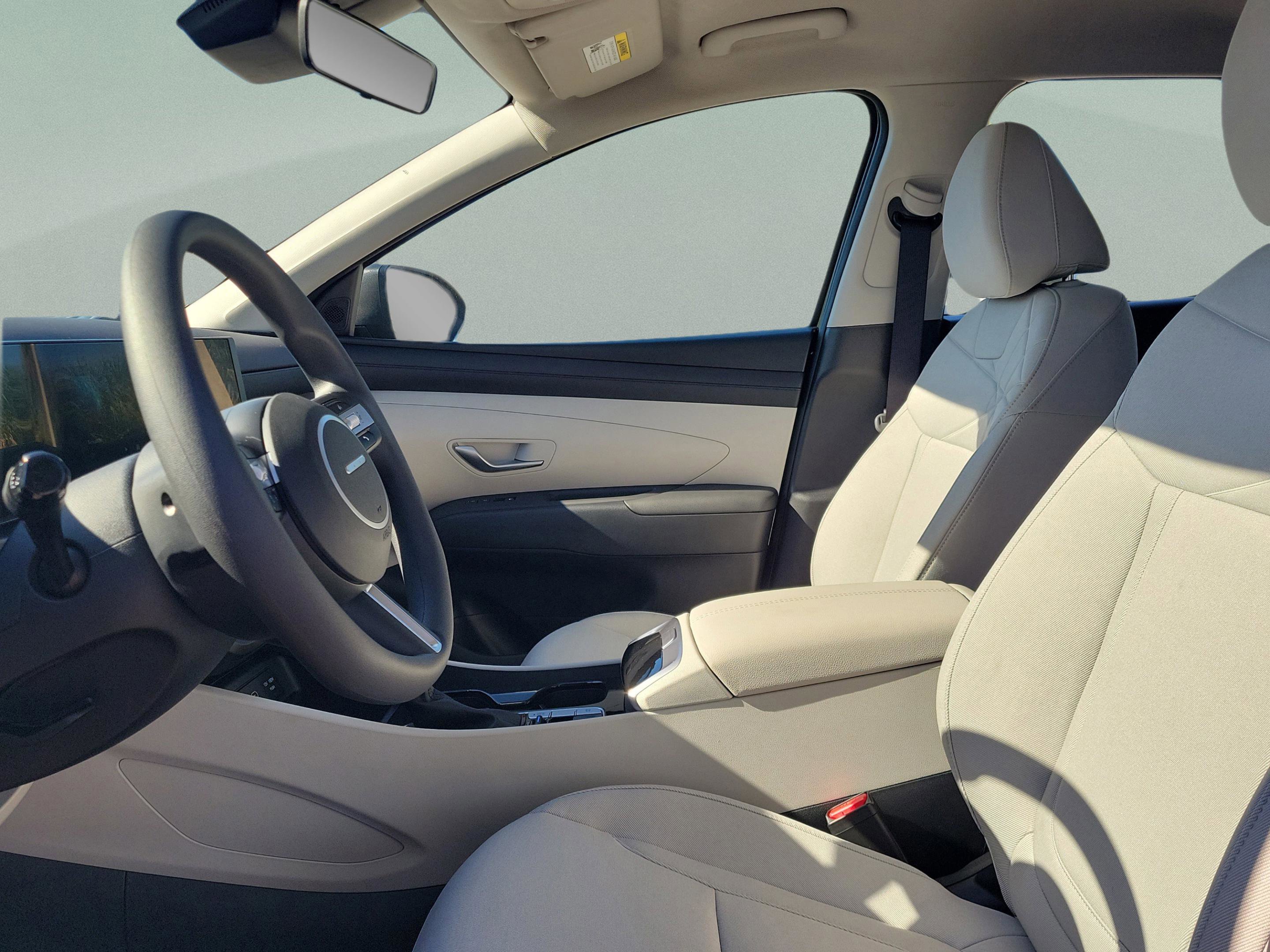 New 2026 Hyundai Tucson SE image 20