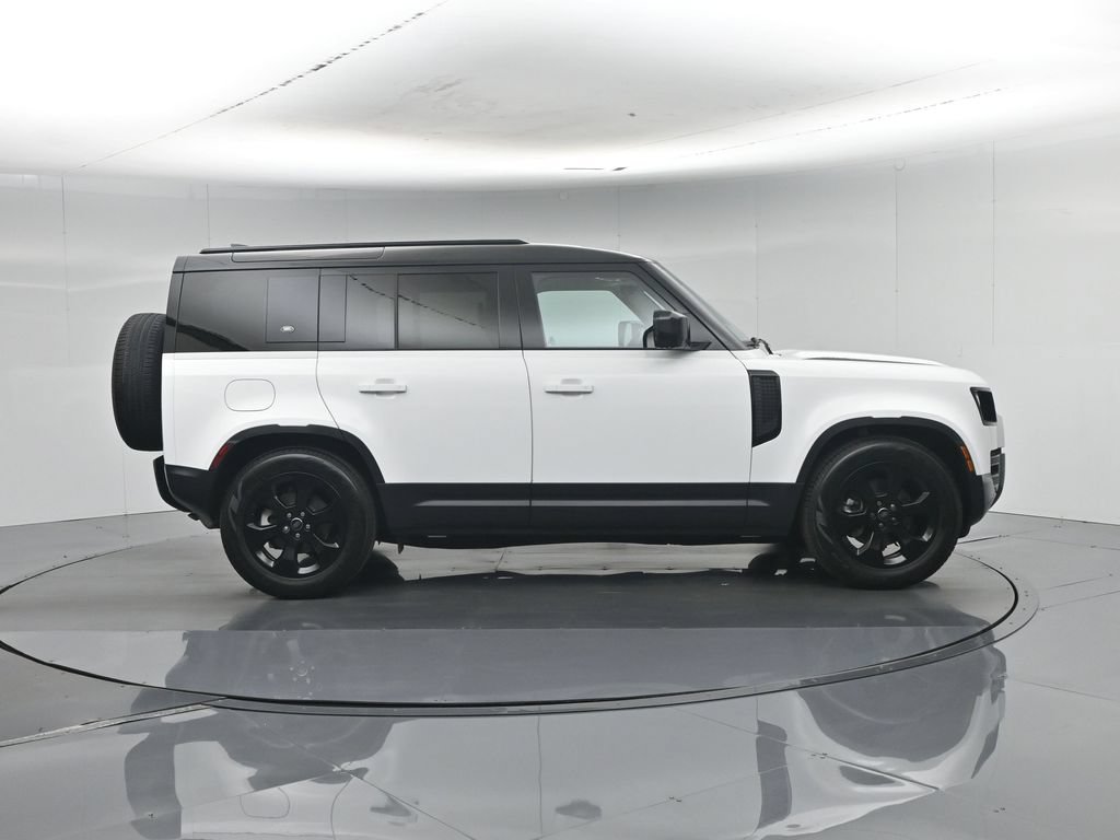Used 2024 Land Rover Defender 110 S AWD/4WD image 3