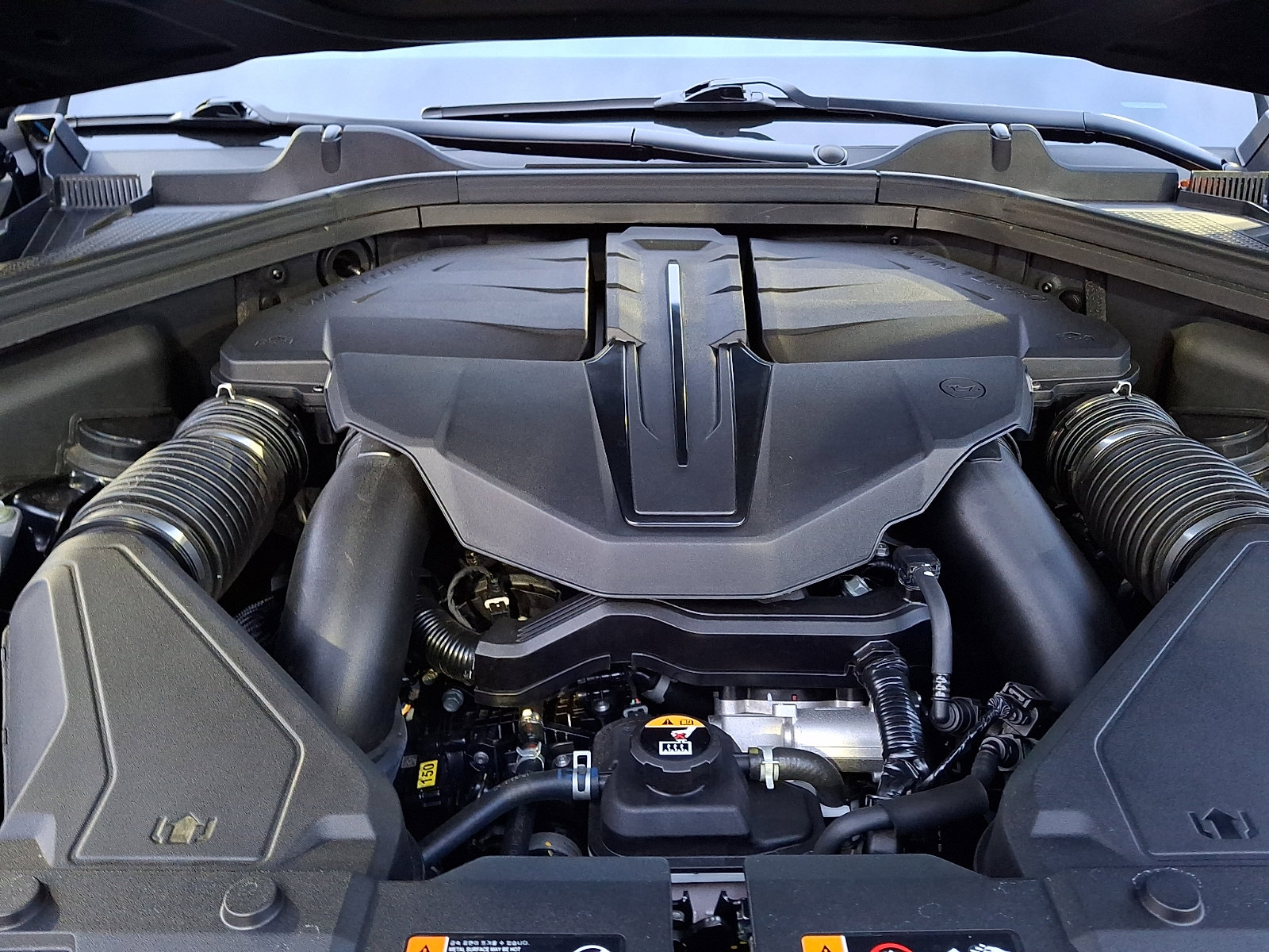 Certified 2025 Genesis GV80 3.5T e-SC image 29