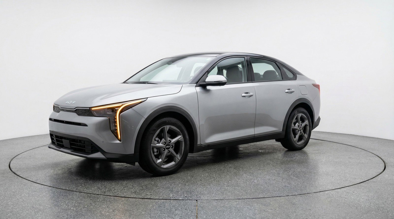 Used 2025 Kia K4 LXS image 3