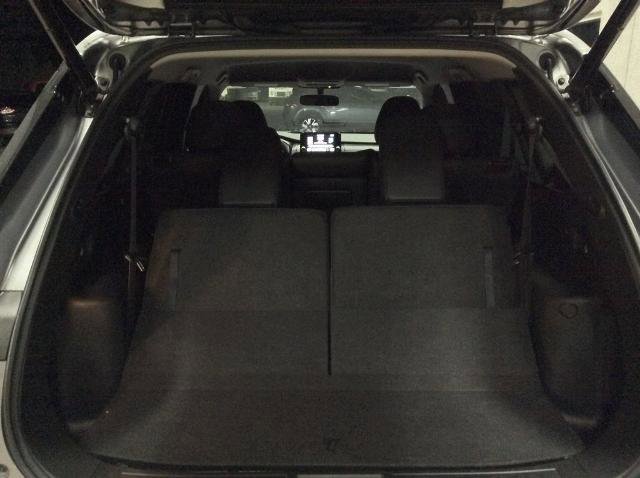 Used 2023 Mitsubishi Outlander SE image 35