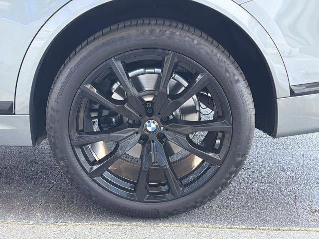 Used 2024 BMW X7 xDrive40i w/ M Sport Package AWD/4WD image 22