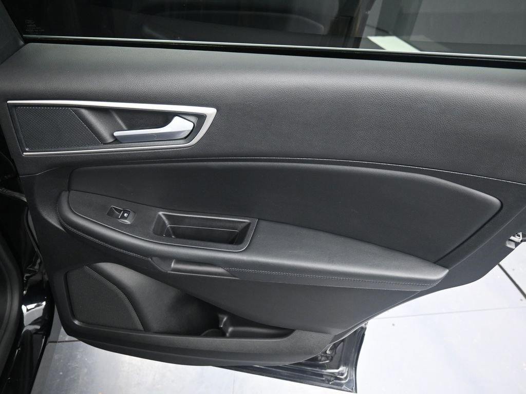 Certified 2024 Ford Edge SEL w/ Convenience Package image 25