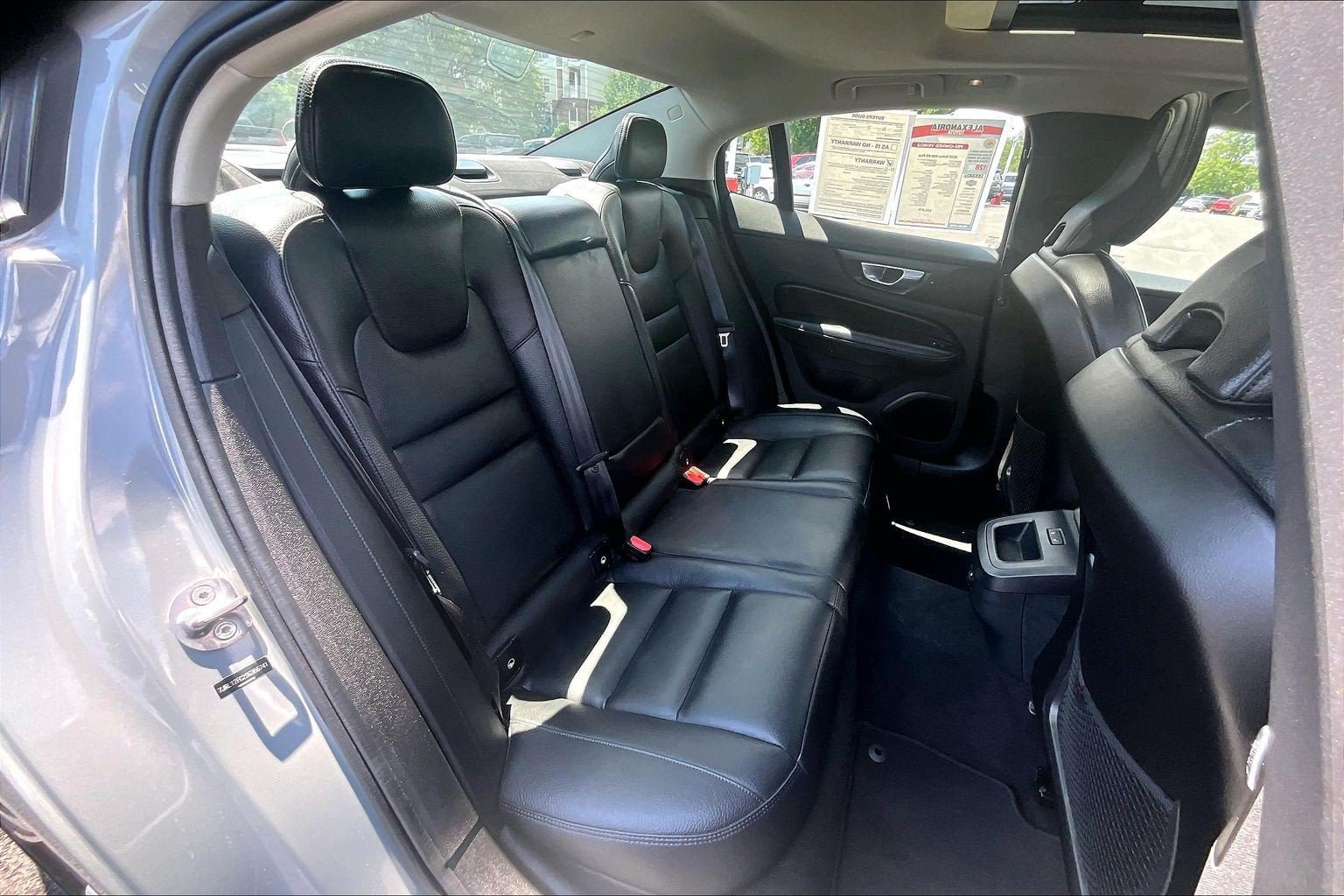 Used 2025 Volvo S60 B5 Plus FWD image 25