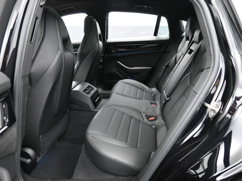 New 2026 Porsche Panamera 4 image 24