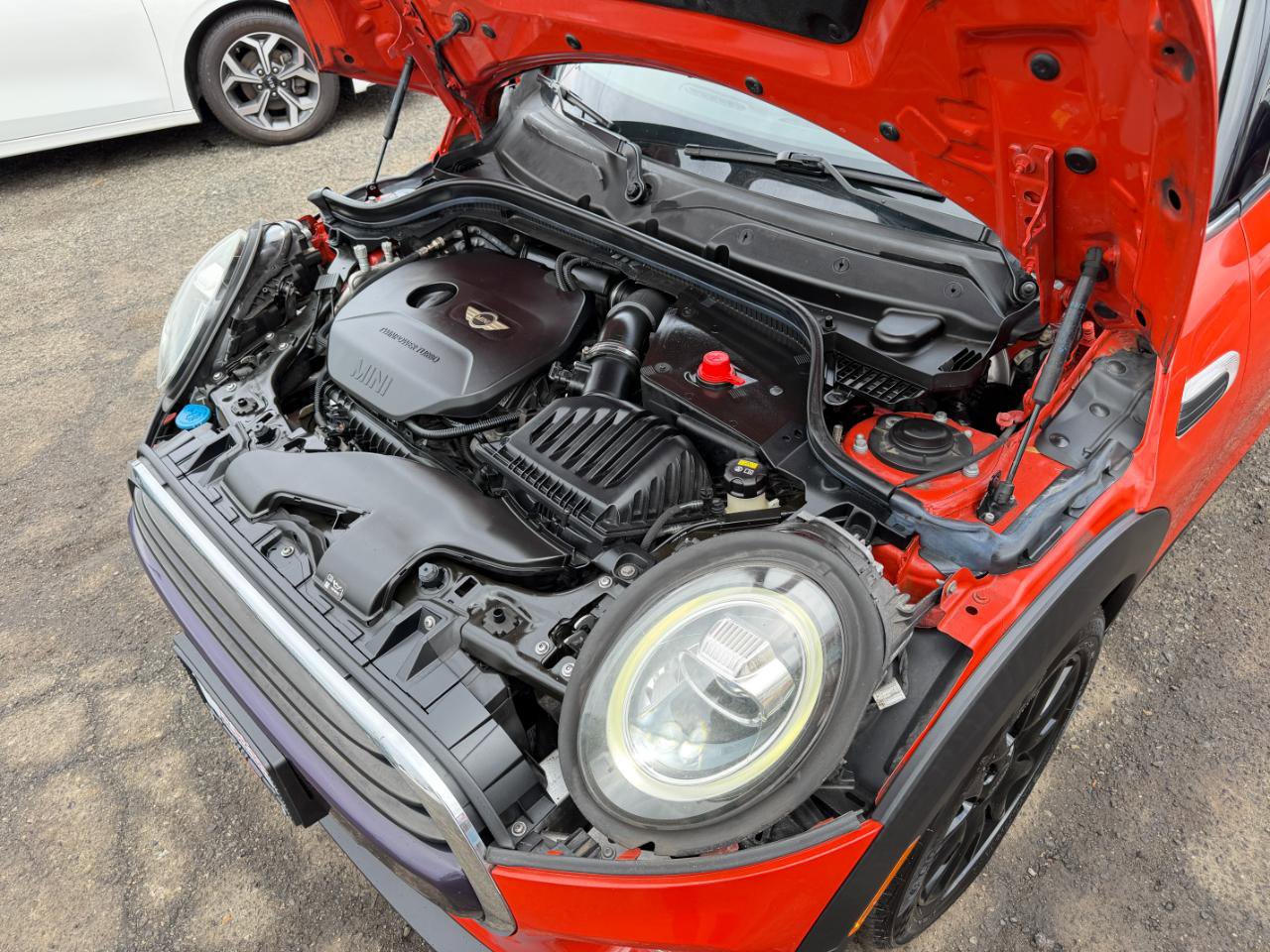 Used 2019 MINI Cooper 2-Door Hardtop w/ Storage Package image 74