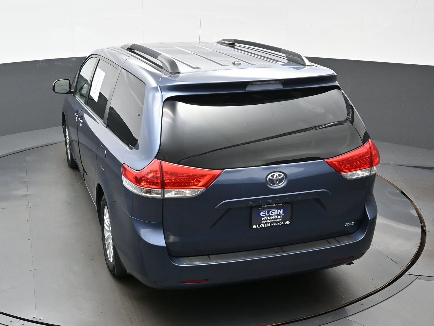 Used 2014 Toyota Sienna XLE FWD image 34