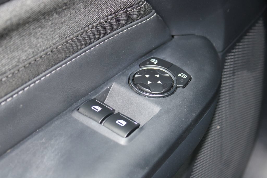 Used 2024 Ford Mustang Coupe RWD image 30