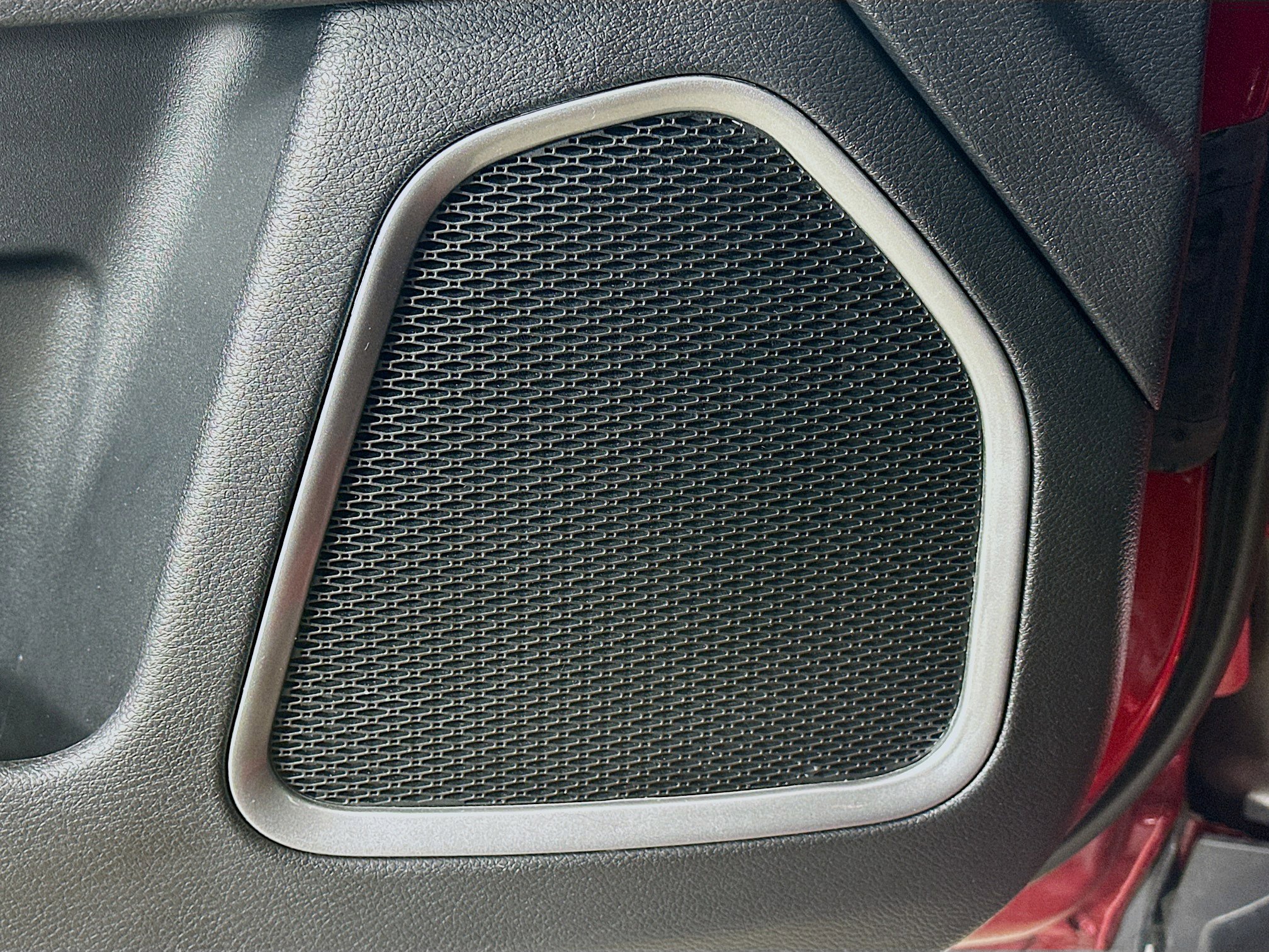 Certified 2025 Jeep Compass Sport image 23