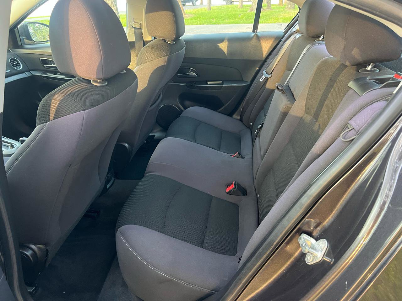 Used 2014 Chevrolet Cruze LT FWD image 25