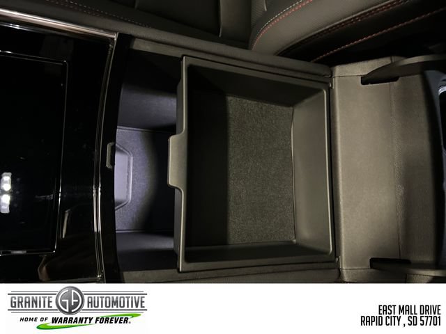 Used 2024 Chevrolet Traverse RS AWD/4WD image 24