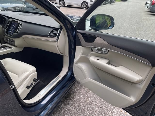 Certified 2023 Volvo XC90 B6 Plus w/ Protection Package Premier AWD/4WD image 14
