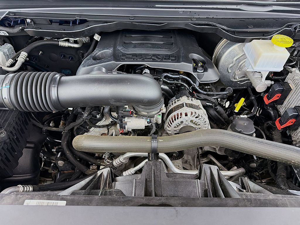 Used 2022 RAM 1500 Limited w/ Body-Colour Bumper Group AWD/4WD image 19