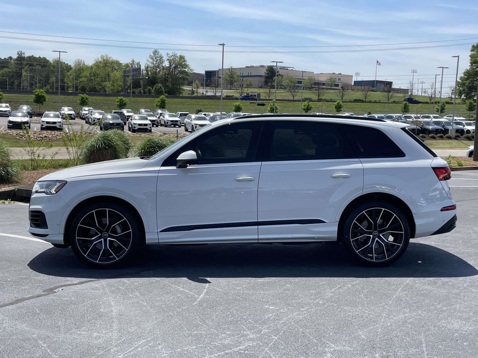 Certified 2023 Audi Q7 2.0T Premium Plus w/ Prestige Package AWD/4WD image 4