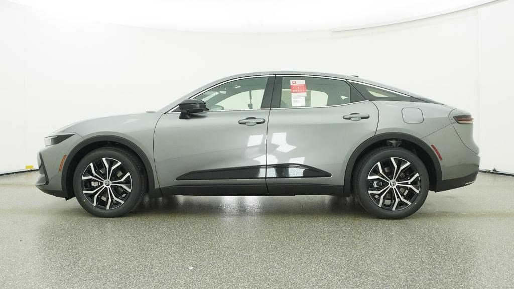 New 2026 Toyota Crown XLE image 10