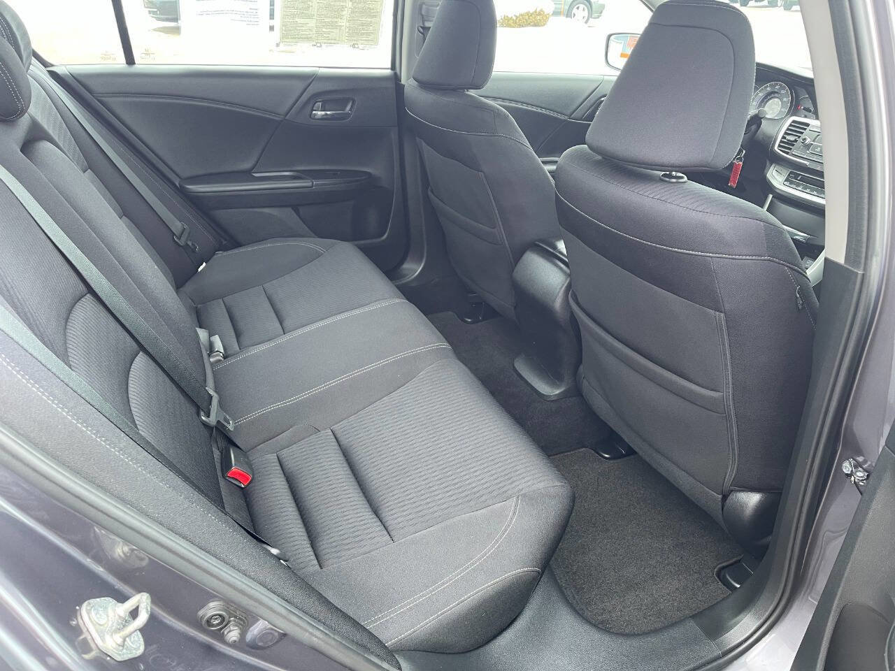 Used 2015 Honda Accord Sport image 12