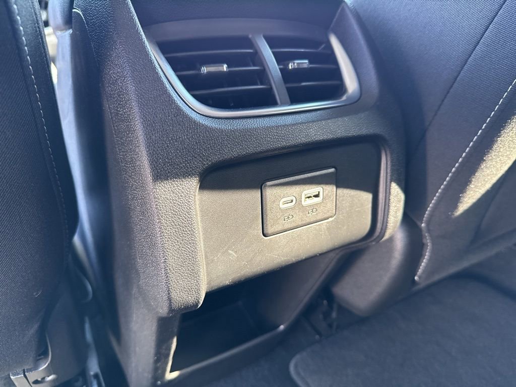 Used 2025 Chevrolet Blazer LT image 19