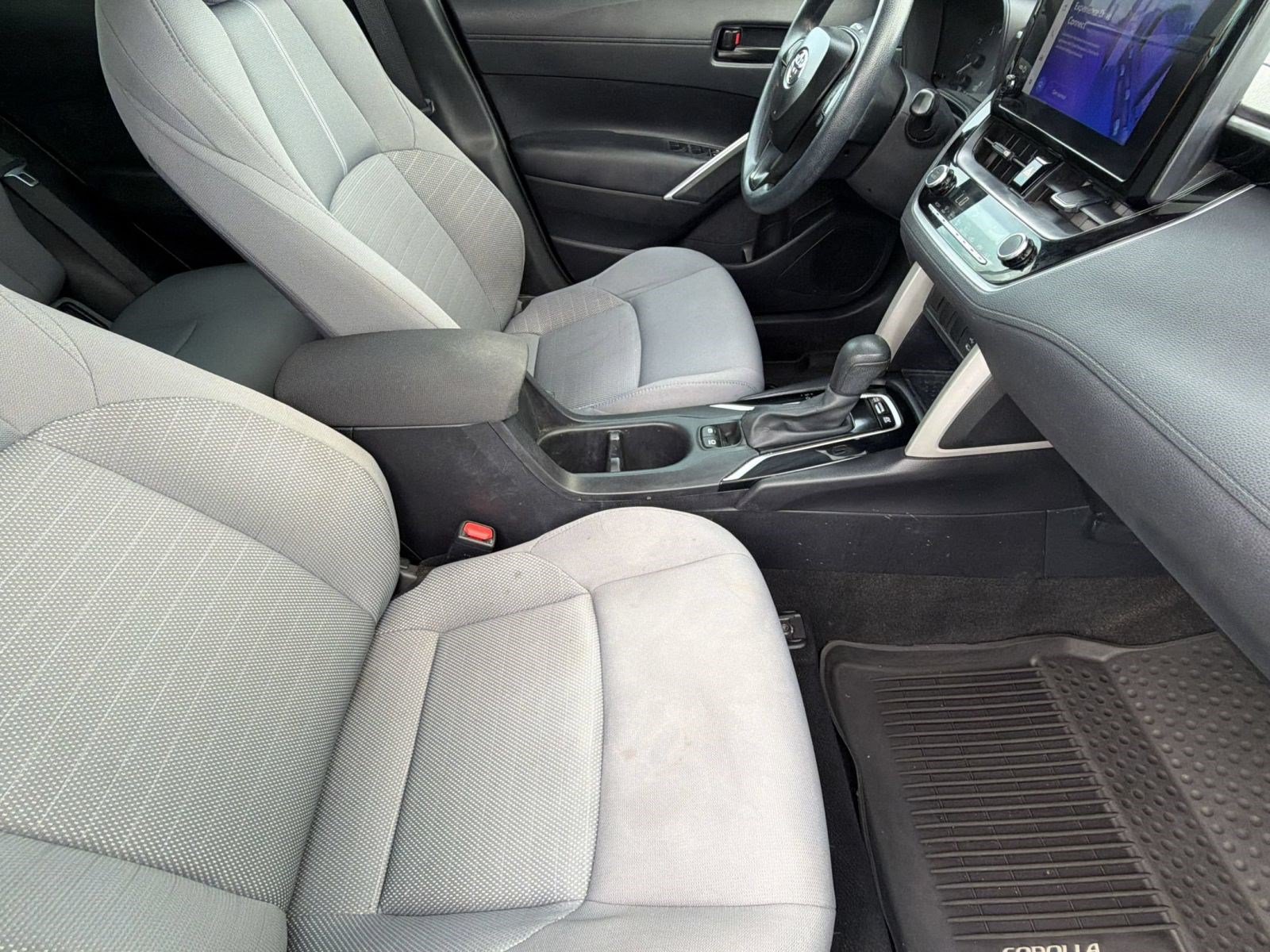 Used 2024 Toyota Corolla Cross AWD Hybrid image 25