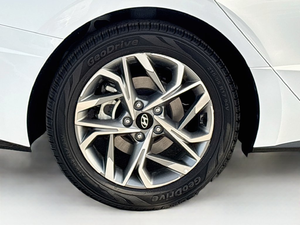 Used 2023 Hyundai Sonata SEL FWD image 32