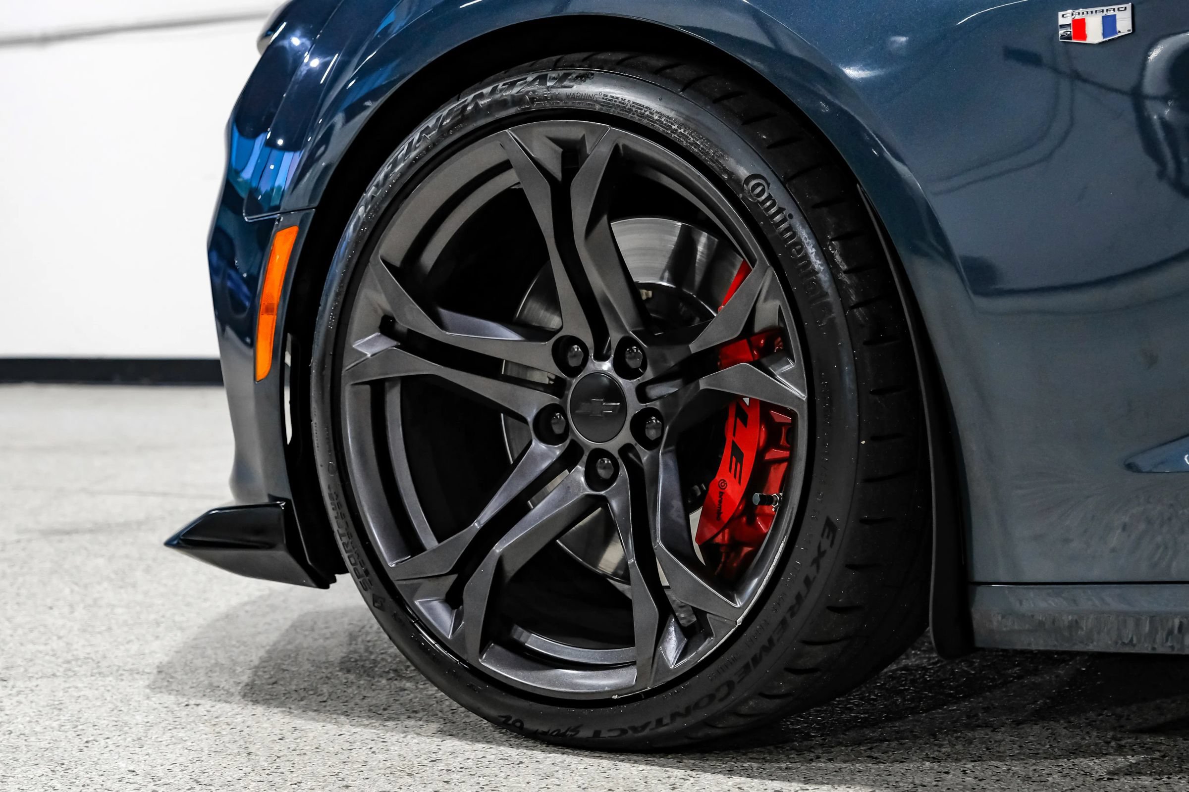 Used 2019 Chevrolet Camaro SS RWD image 58