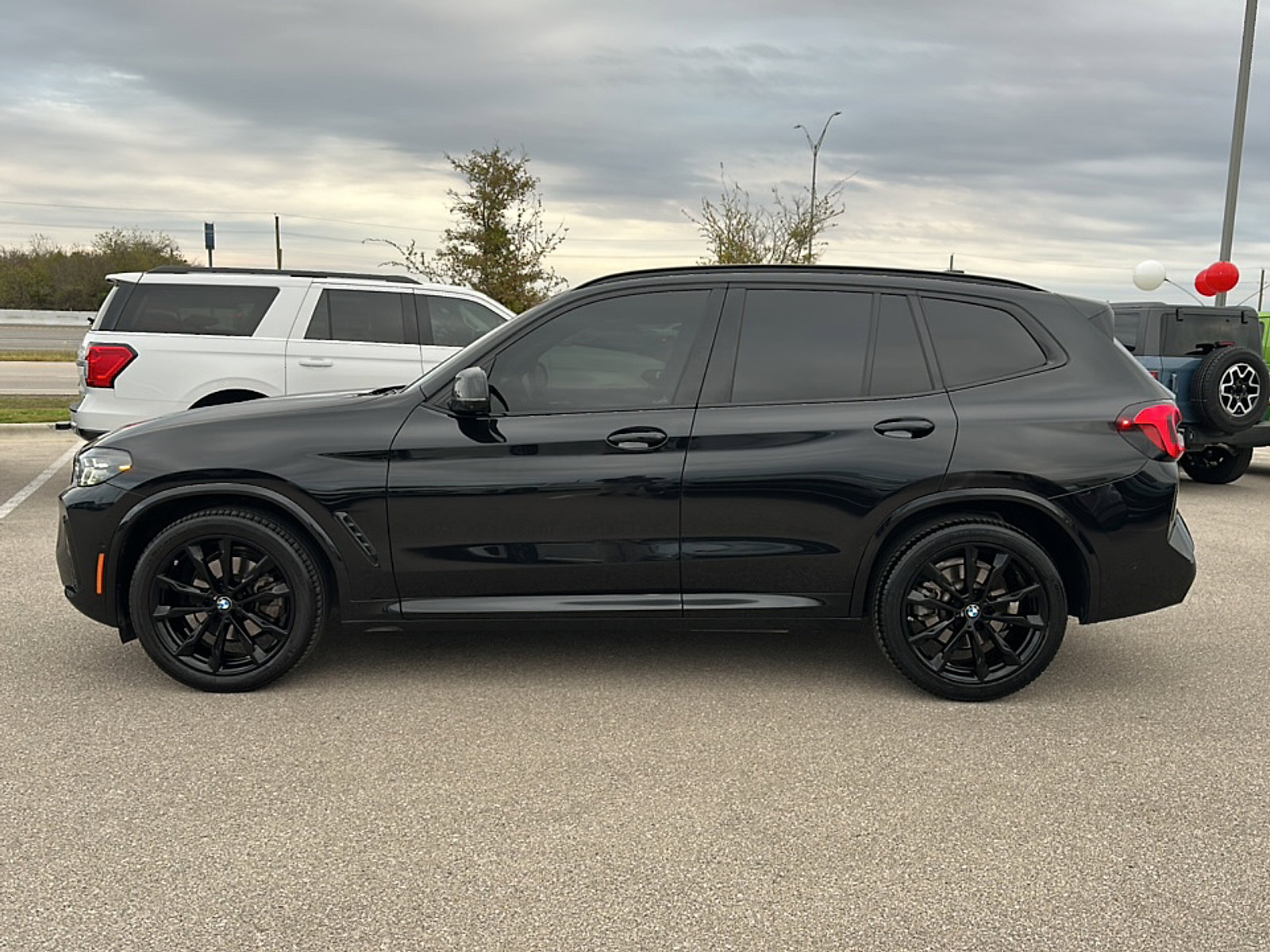 Certified 2024 BMW X3 sDrive30i w/ Premium Package image 5