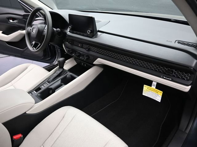 Certified 2025 Honda Accord LX image 26