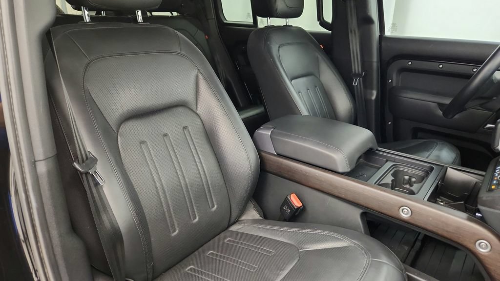 Used 2020 Land Rover Defender 110 X AWD/4WD image 43