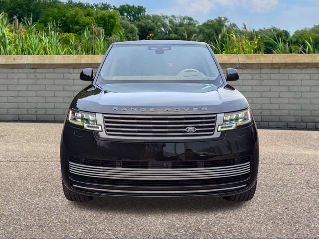 New 2025 Land Rover Range Rover SV AWD/4WD image 2