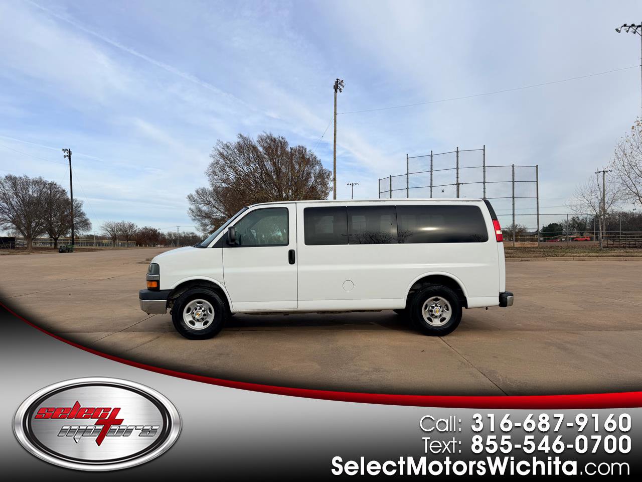 Used 2015 Chevrolet Express 2500 LT w/ LT Preferred Equipment Group