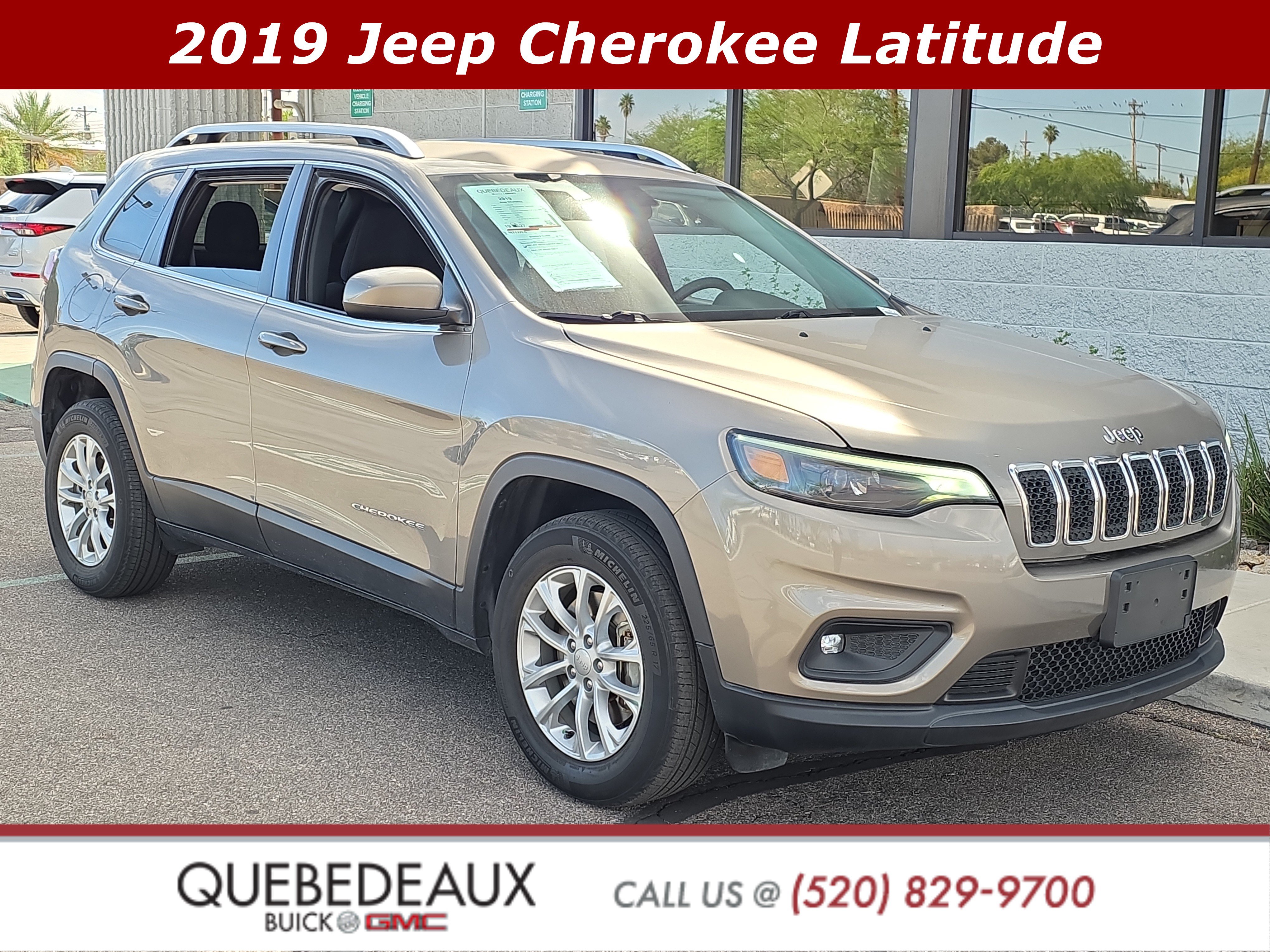 Used 2019 Jeep Cherokee Latitude w/ Popular Appearance Group