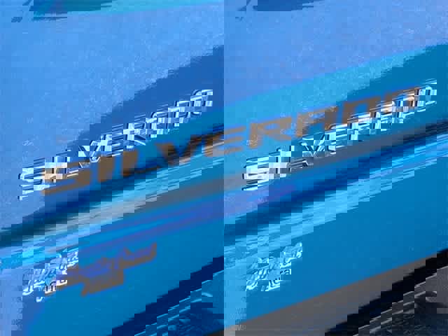 Used 2024 Chevrolet Silverado 1500 Custom image 13