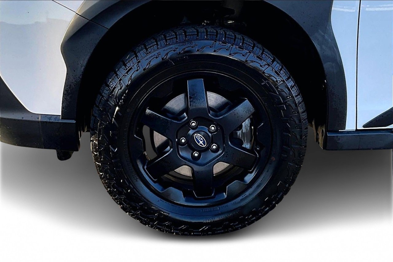 Used 2022 Subaru Outback Wilderness image 32