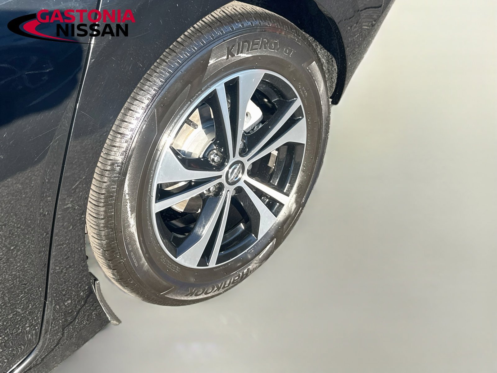 Used 2021 Nissan Sentra SV FWD image 34