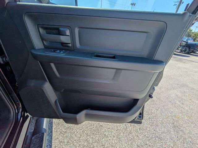 New 2025 RAM 2500 Tradesman image 32