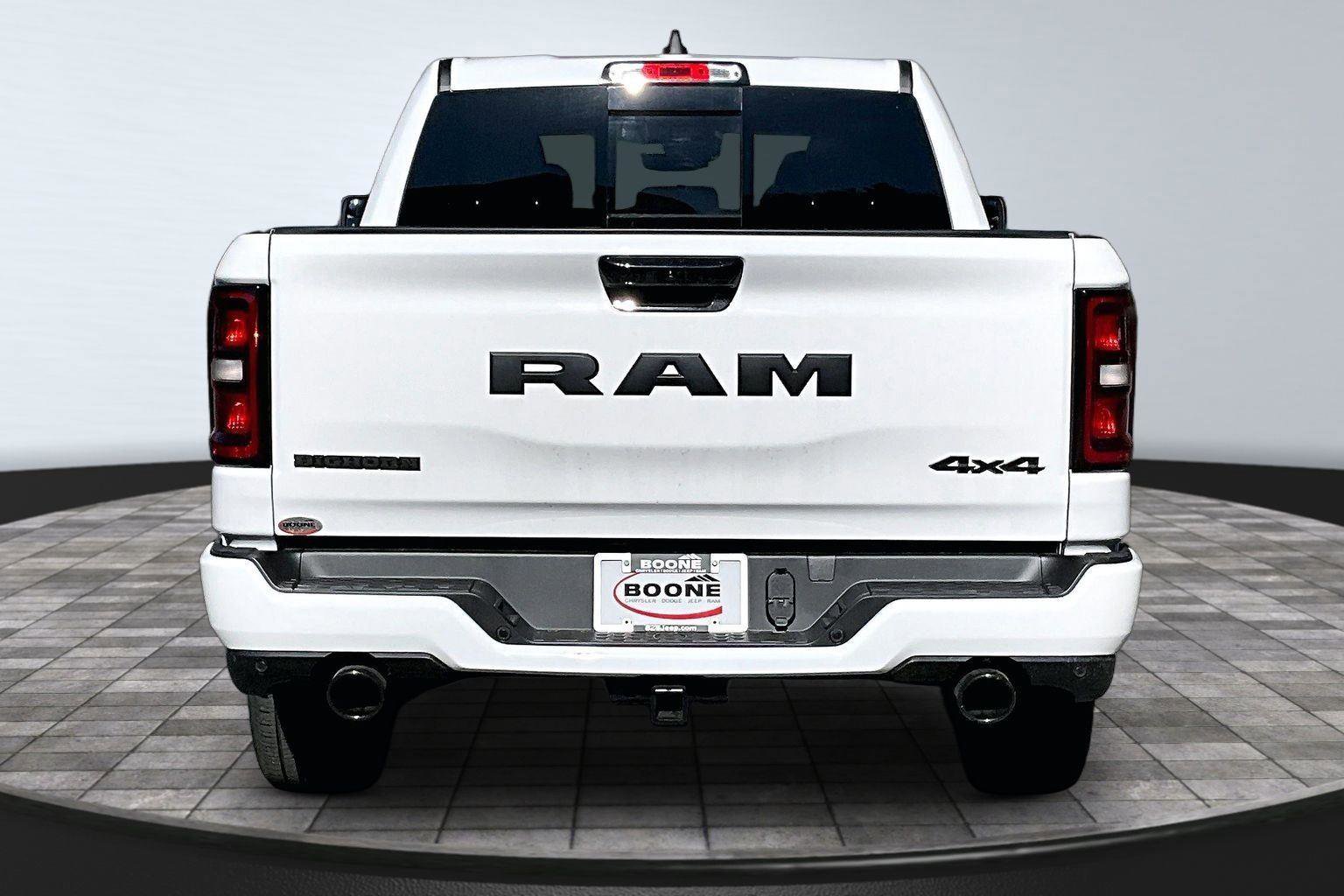 New 2026 RAM 1500 Big Horn w/ Night Edition AWD/4WD image 5