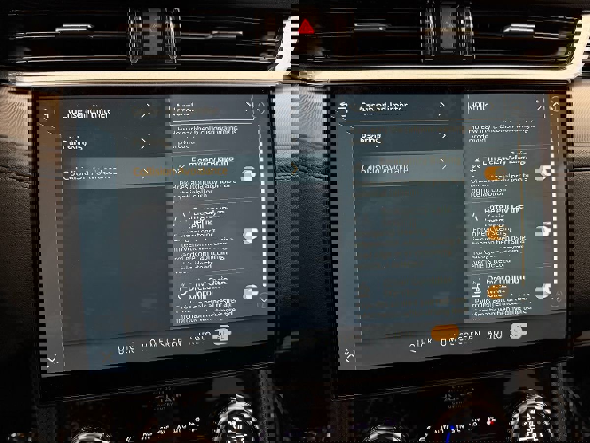 Used 2022 Jaguar F-PACE S image 29