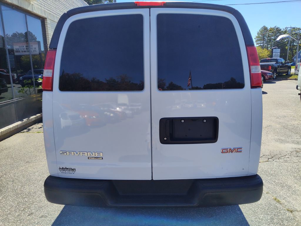 Used 2016 GMC Savana 2500 image 7