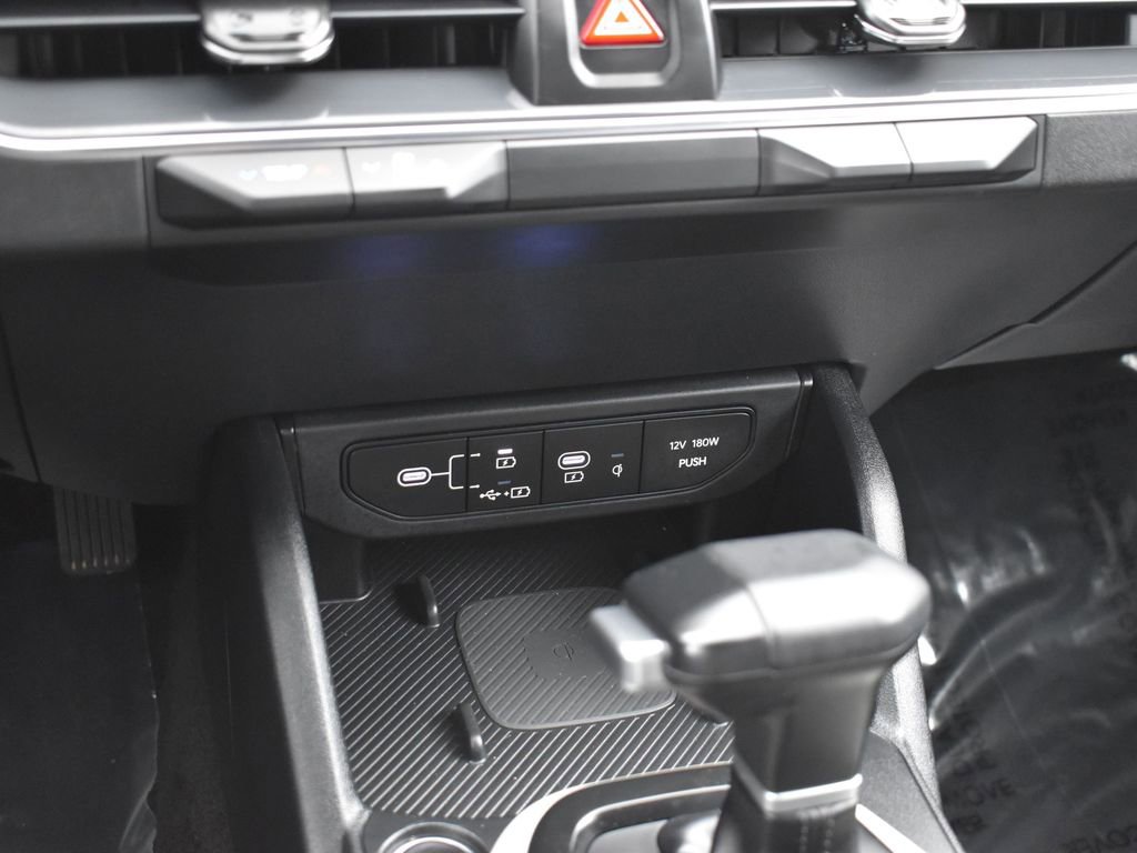 Certified 2025 Kia K4 GT-Line w/ GT-Line Premium Package image 24