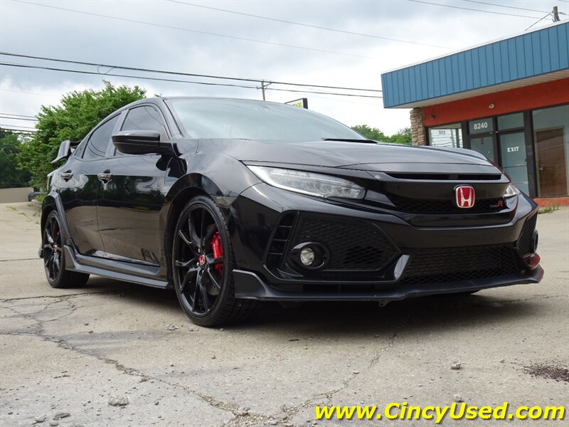 Used 2018 Honda Civic Type R image 4