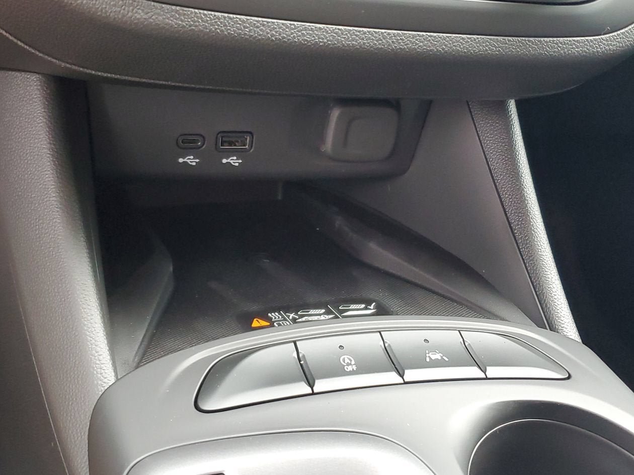 New 2026 Buick Envista Sport Touring w/ Convenience I Package FWD image 23