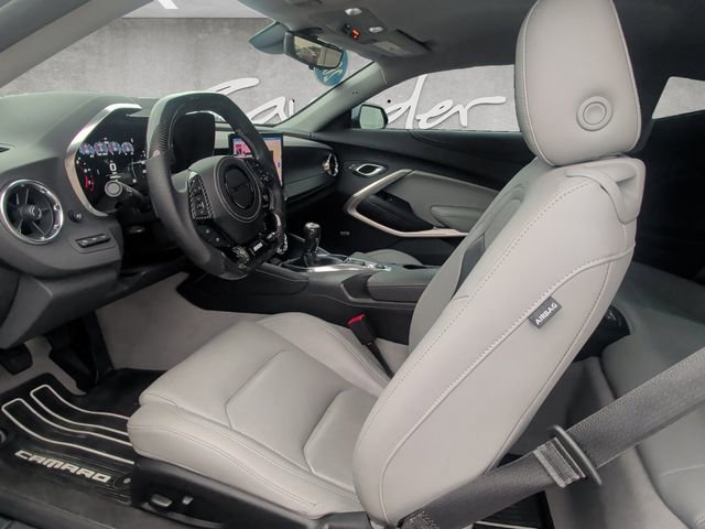 Used 2022 Chevrolet Camaro SS image 19