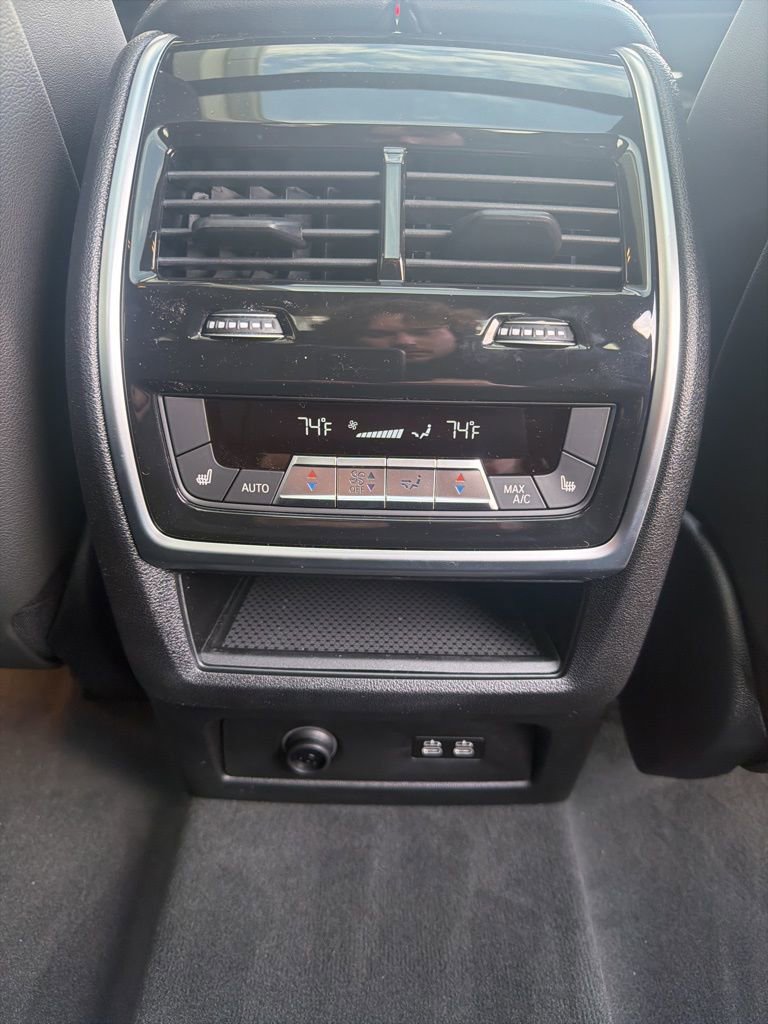 New 2026 BMW X7 xDrive40i w/ M Sport Package image 29
